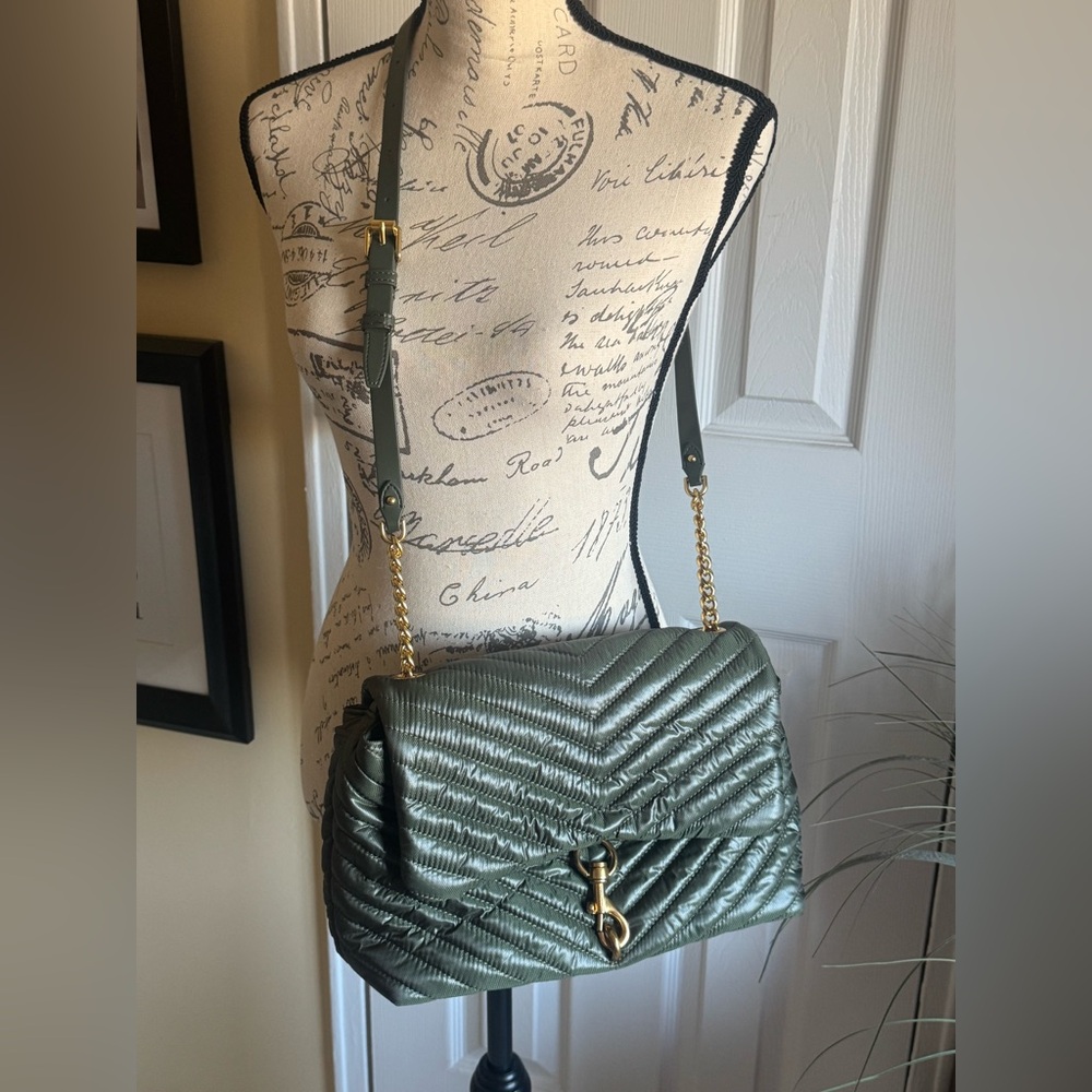 🎉QUICK SALE🎉Rebecca Minkoff Edie Nylon Jumbo Flap Shoulder Bag - Picture 5 of 8